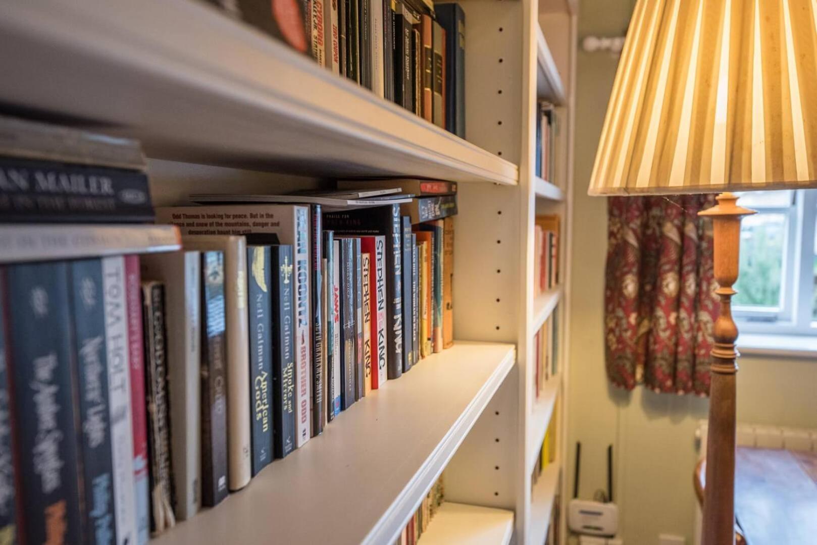 Library Cottage, Marlesford Вудбридж Экстерьер фото